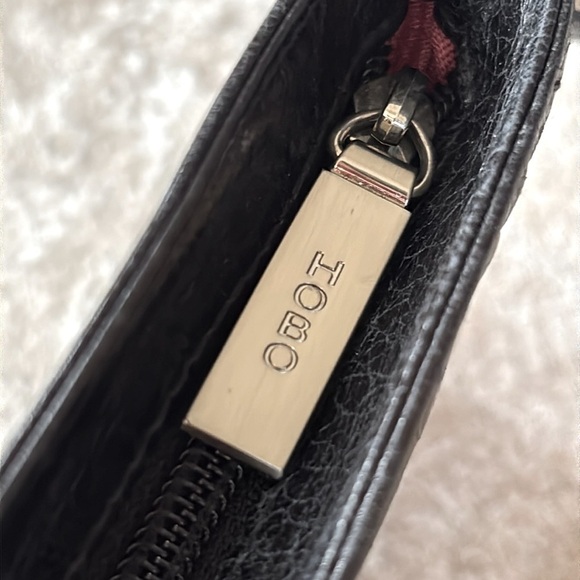 HOBO International Vintage Genuine Leather Black Ruffle Zippered Clutch Wristlet - Picture 9 of 16